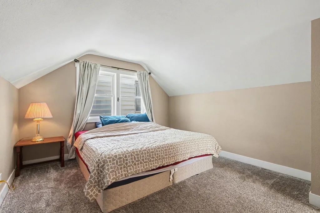 1443 Rathbone Street SW Wyoming City MI 49509