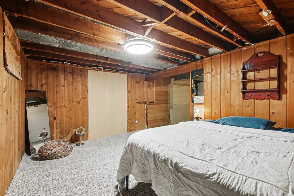 1443 Rathbone Street SW Wyoming City MI 49509