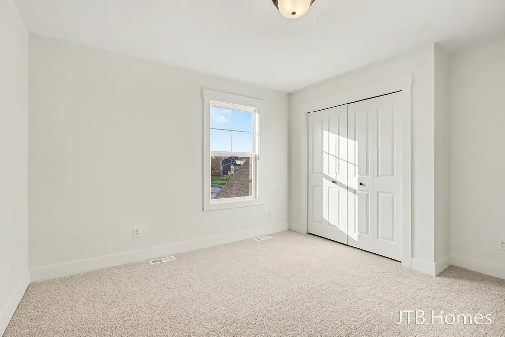 5967 Claymont Court SE Caledonia Township MI 49316