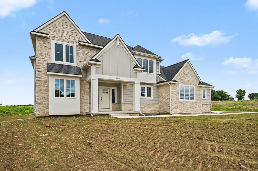 8670 Bosque Drive SE Caledonia Township MI 49316