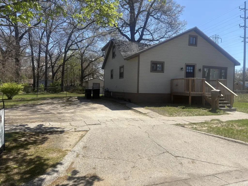 1980 Dyson Street Muskegon City MI 49442