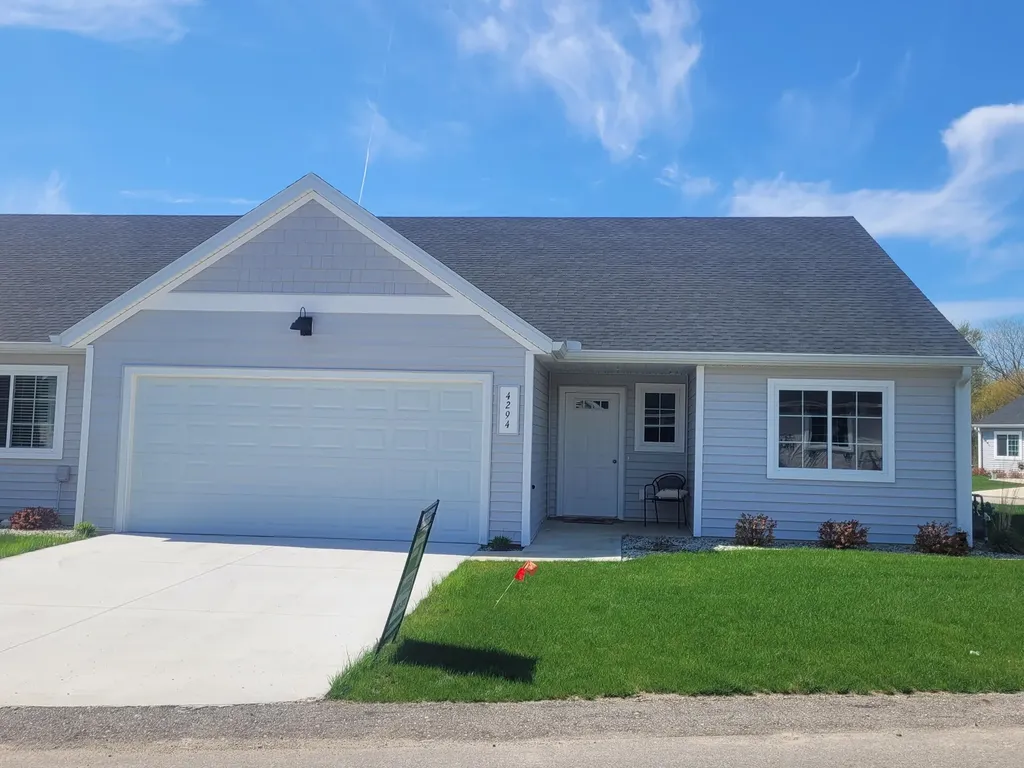 4294 Highpoint Drive Leighton Township MI 49348
