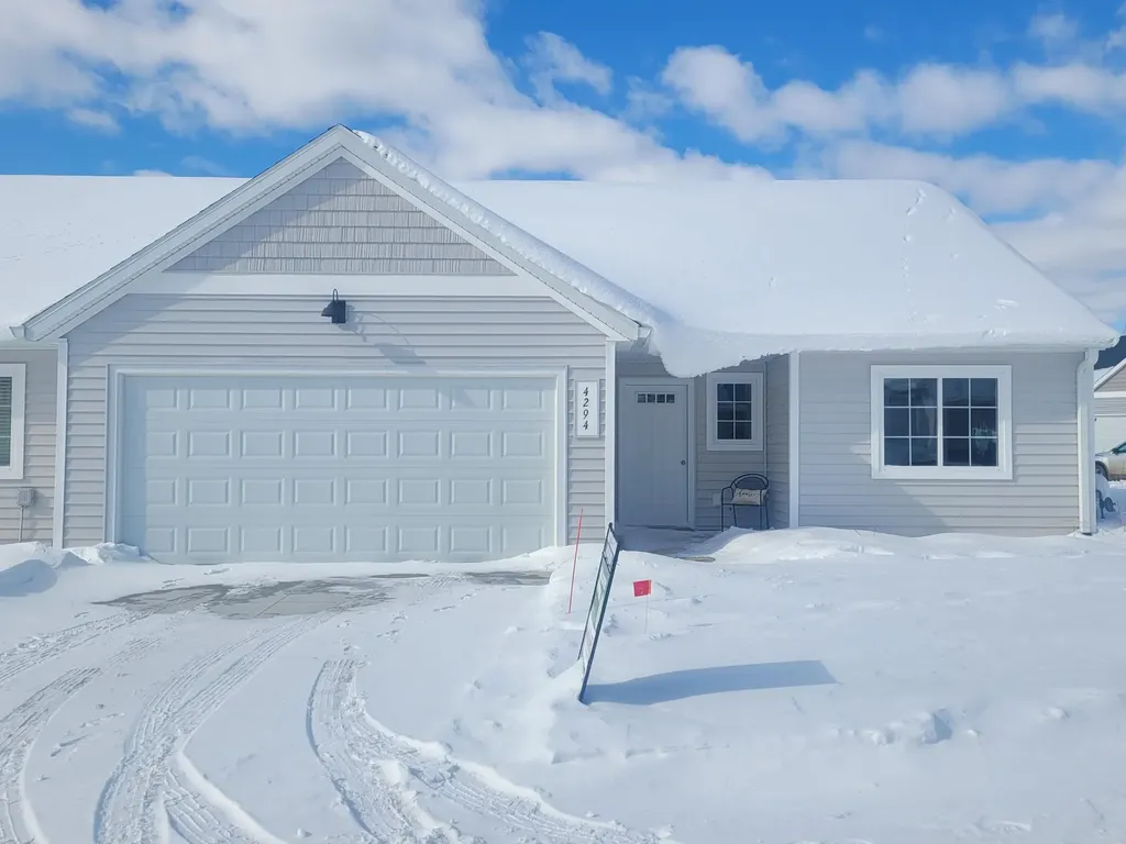 4294 Highpoint Drive Leighton Township MI 49348