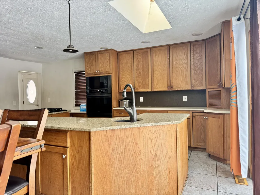 1223 Parchmount Avenue Parchment City MI 49004