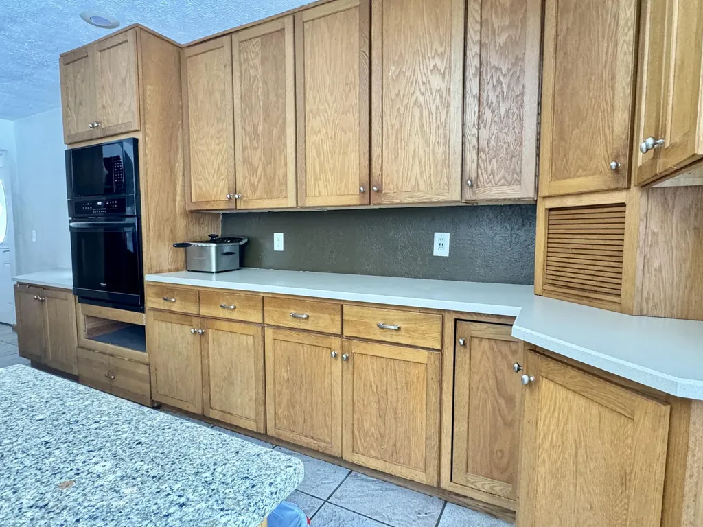 1223 Parchmount Avenue Parchment City MI 49004