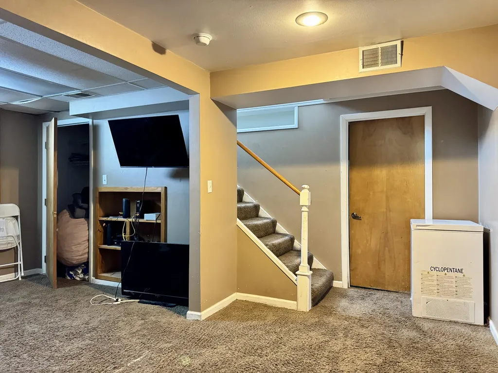1223 Parchmount Avenue Parchment City MI 49004
