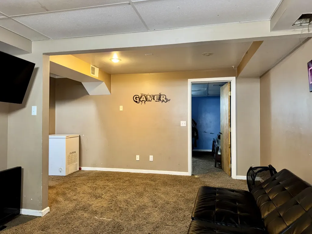 1223 Parchmount Avenue Parchment City MI 49004