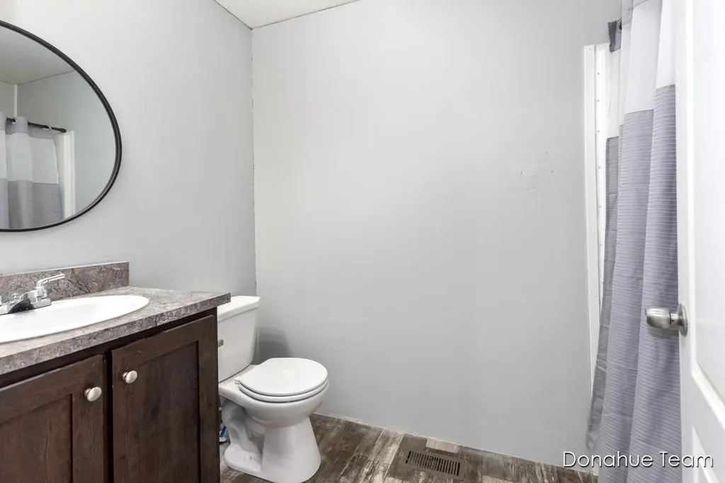 1800 W Main Lowell Charter Township MI 49331
