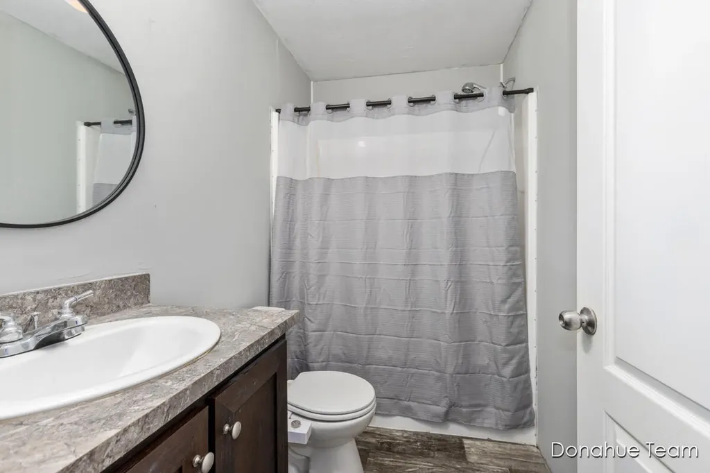 1800 W Main Lowell Charter Township MI 49331