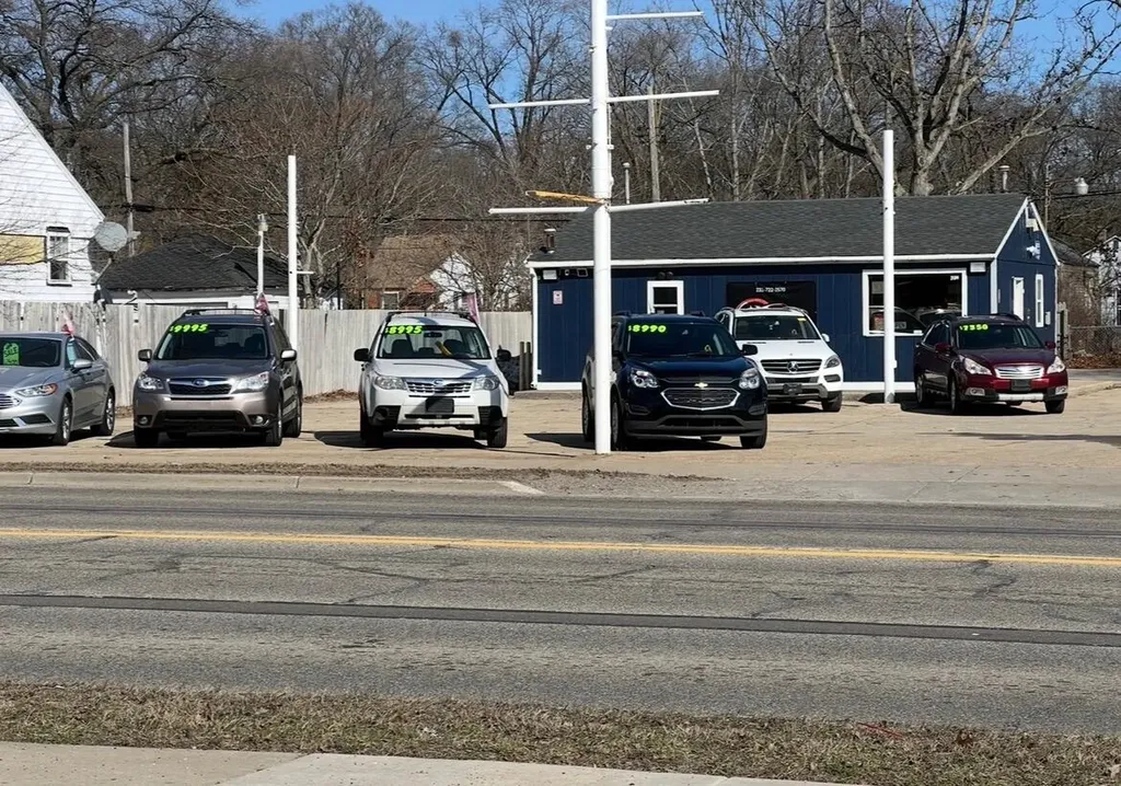 2184 S Getty Street Muskegon City MI 49444