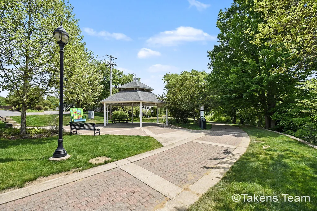 189 Mill Pond Drive Thornapple Township MI 49333