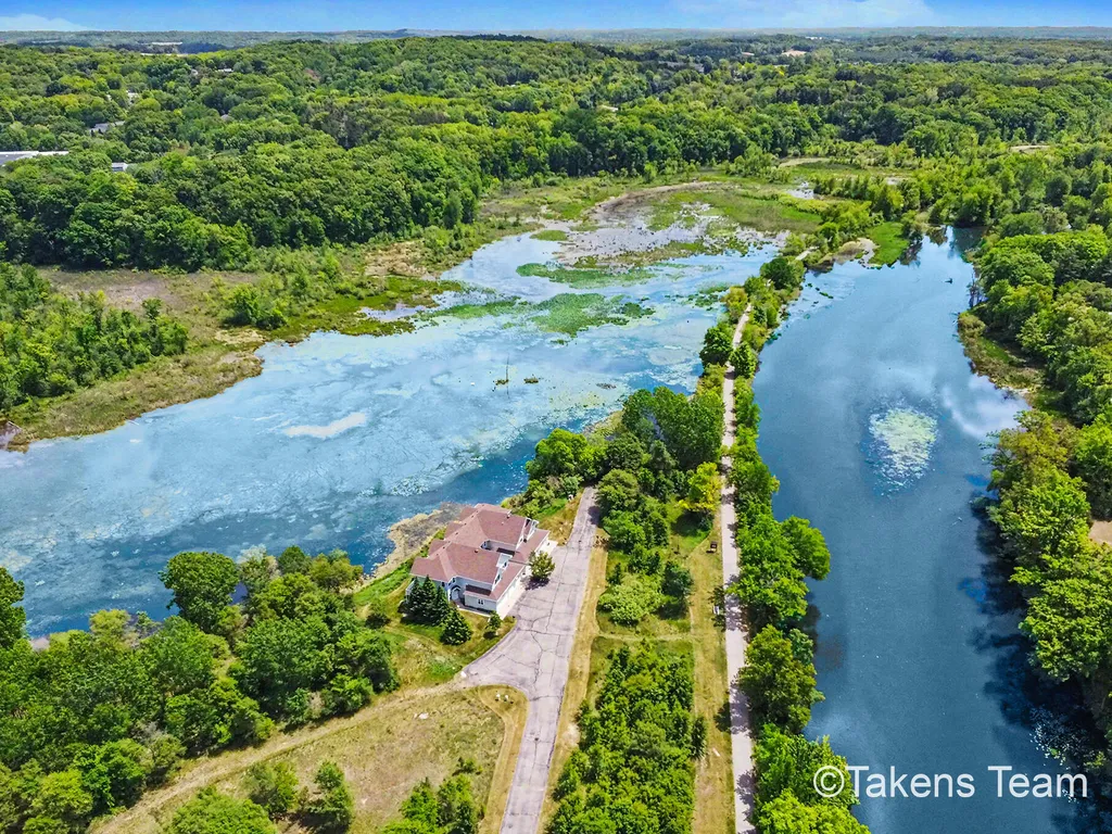 189 Mill Pond Drive Thornapple Township MI 49333