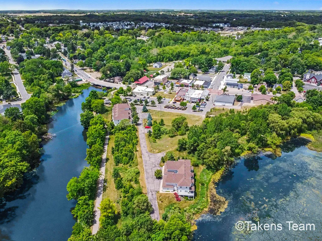 189 Mill Pond Drive Thornapple Township MI 49333