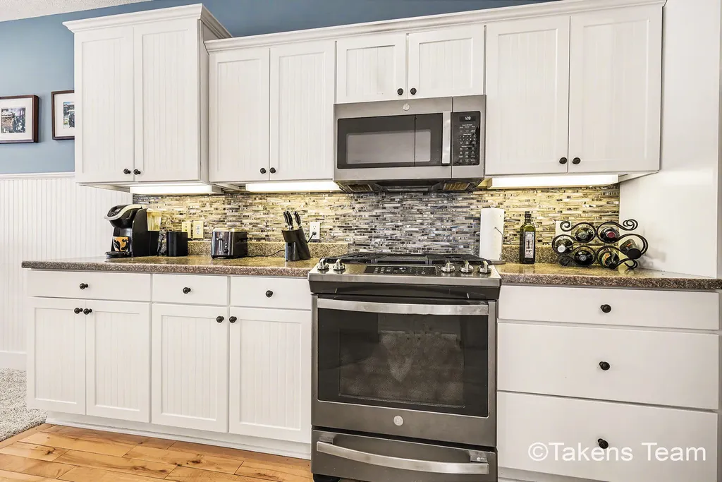 189 Mill Pond Drive Thornapple Township MI 49333
