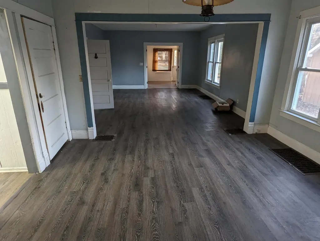 525 E Pine Road Edmore Village MI 48829