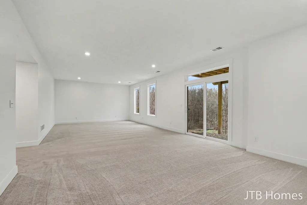 5940 Valley Point Drive SE Caledonia Township MI 49316