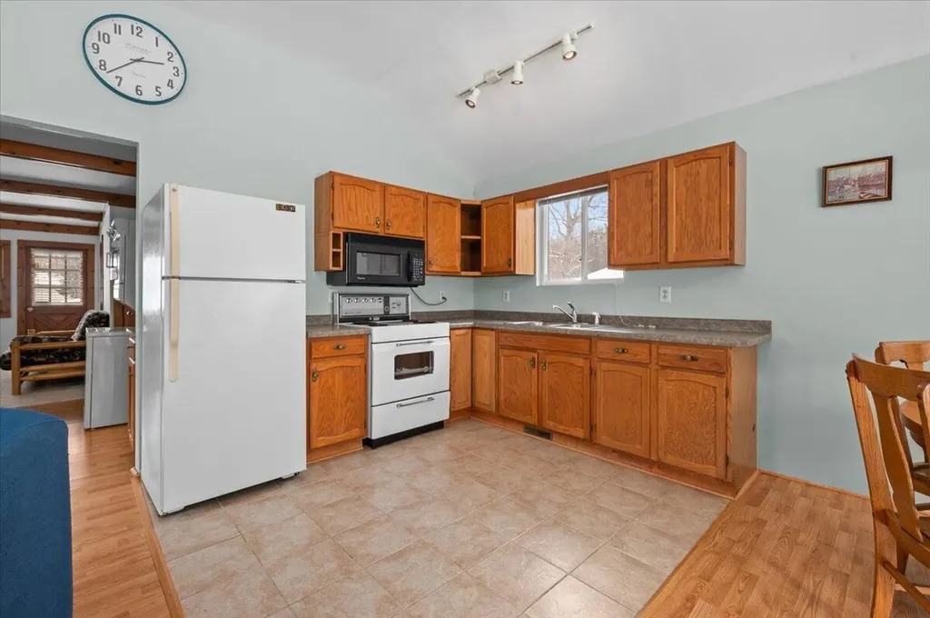 8710 Orleans Avenue Orleans Township MI 48834