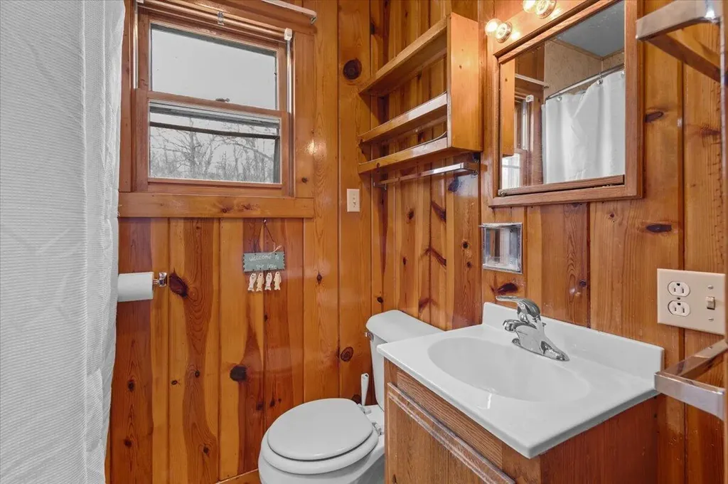 8710 Orleans Avenue Orleans Township MI 48834