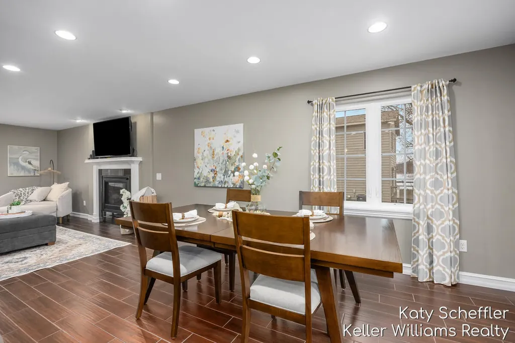 7896 Bay Meadow Morton Township MI 49346