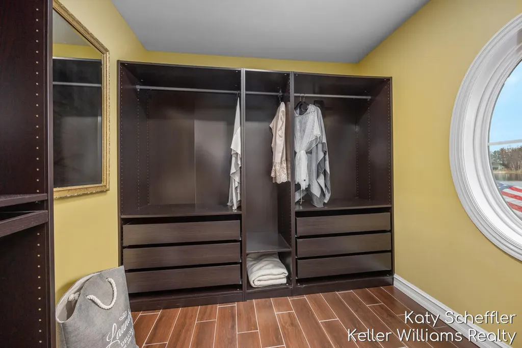 7896 Bay Meadow Morton Township MI 49346