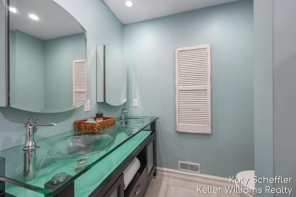 7896 Bay Meadow Morton Township MI 49346