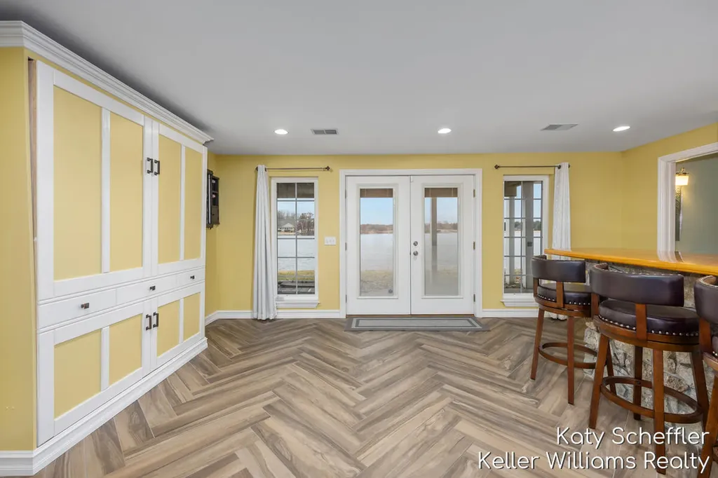 7896 Bay Meadow Morton Township MI 49346