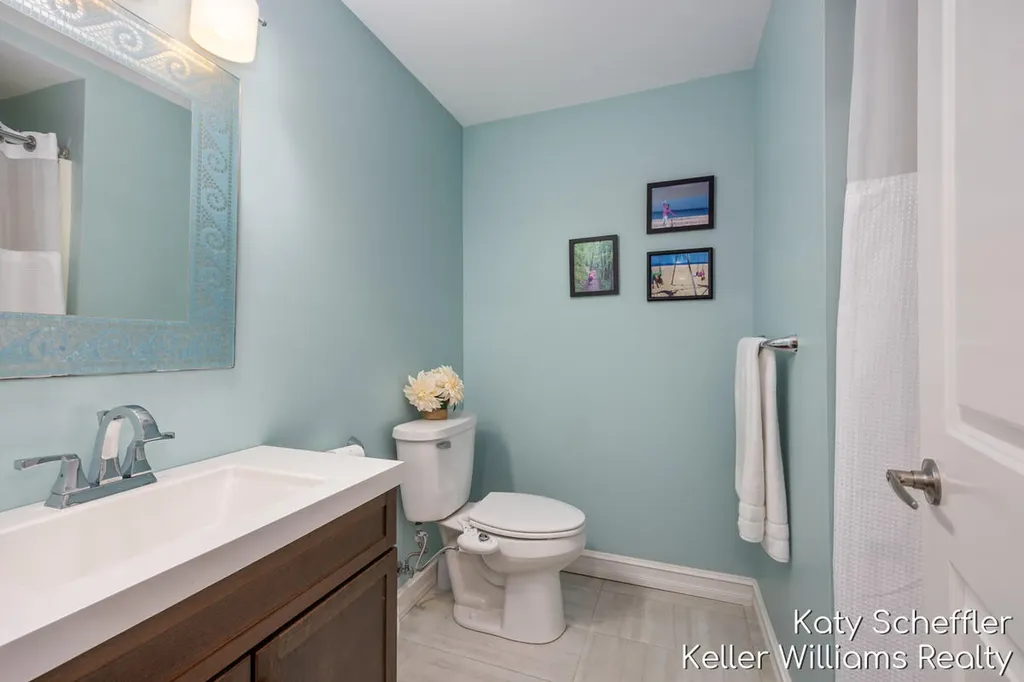 7896 Bay Meadow Morton Township MI 49346