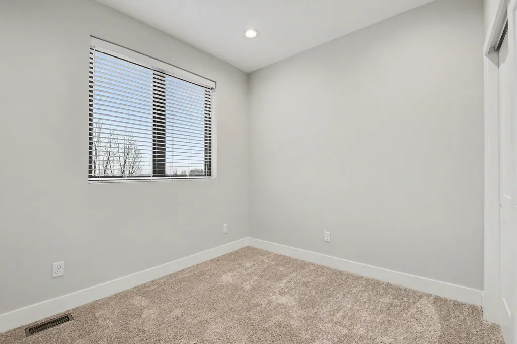 6029 Port View Drive SE Caledonia Township MI 49512