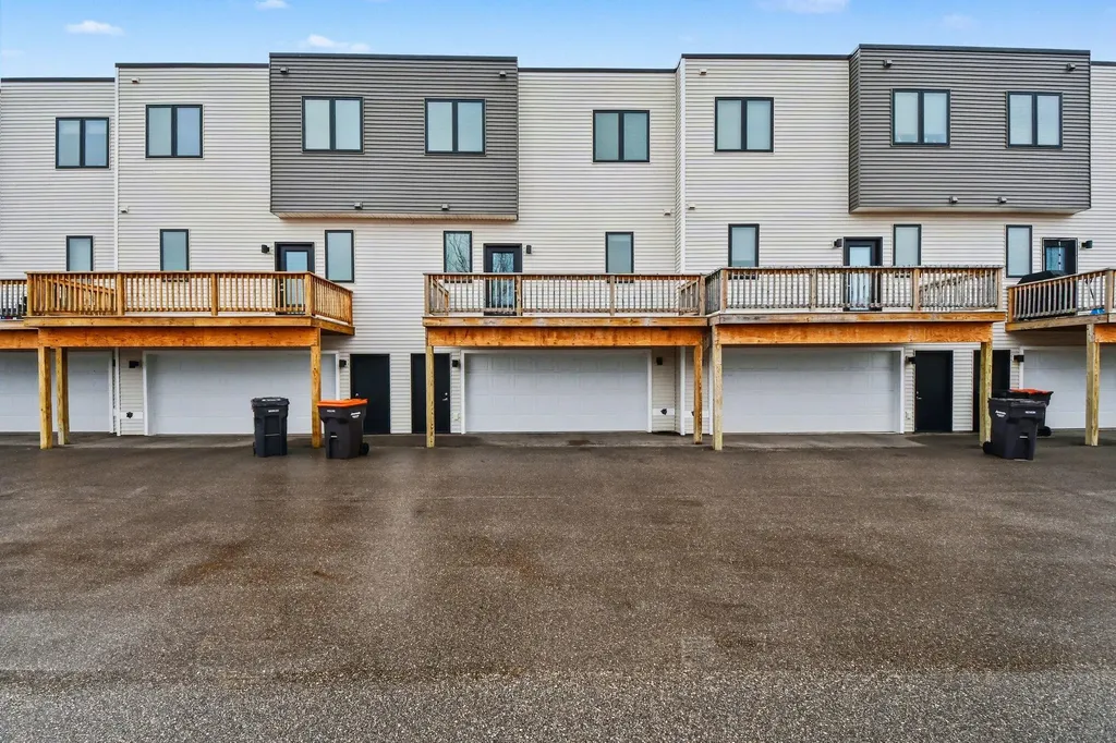 6029 Port View Drive SE Caledonia Township MI 49512