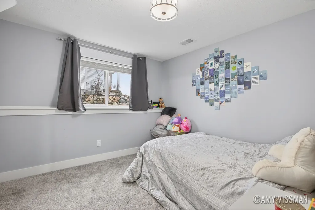 3822 Cherry Blossom Drive NE Cannon Township MI 49301