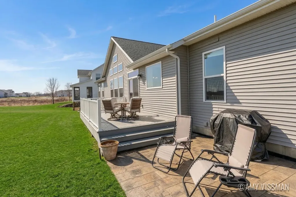 3822 Cherry Blossom Drive NE Cannon Township MI 49301