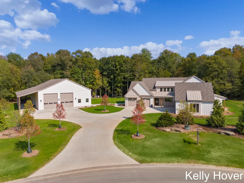 402 Ottogan Hills Court Jamestown Charter Township MI 49323
