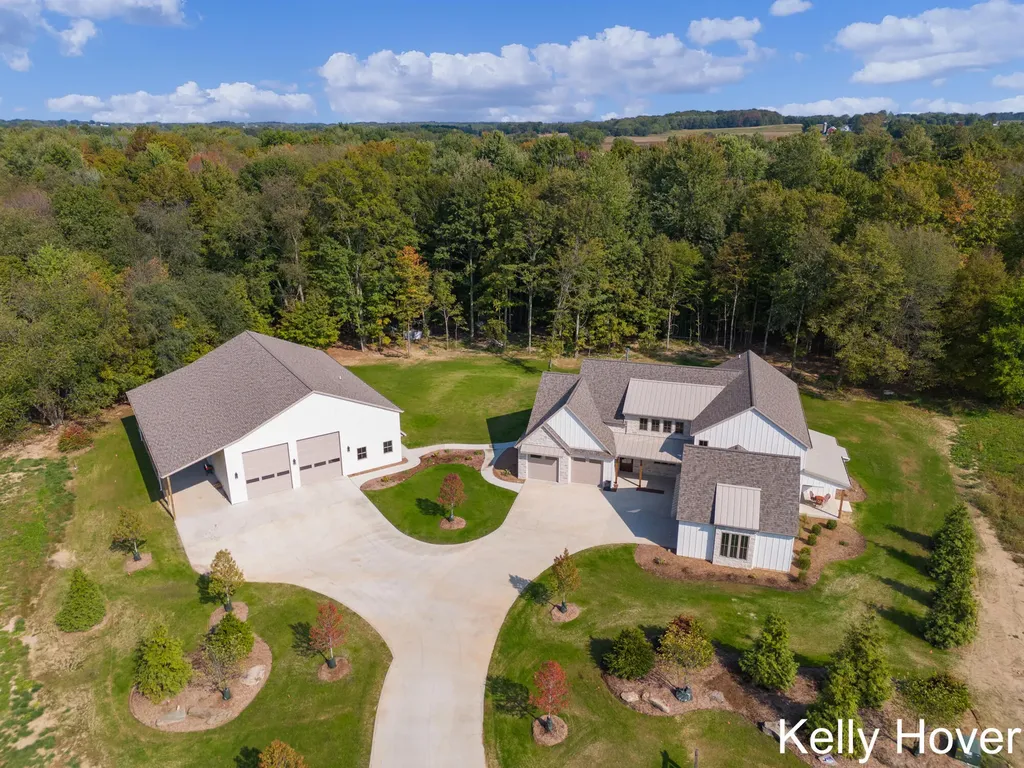 402 Ottogan Hills Court Jamestown Charter Township MI 49323