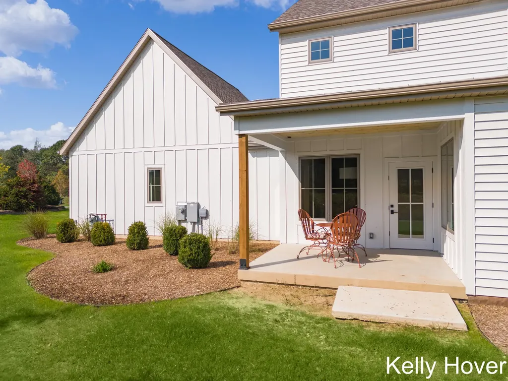402 Ottogan Hills Court Jamestown Charter Township MI 49323