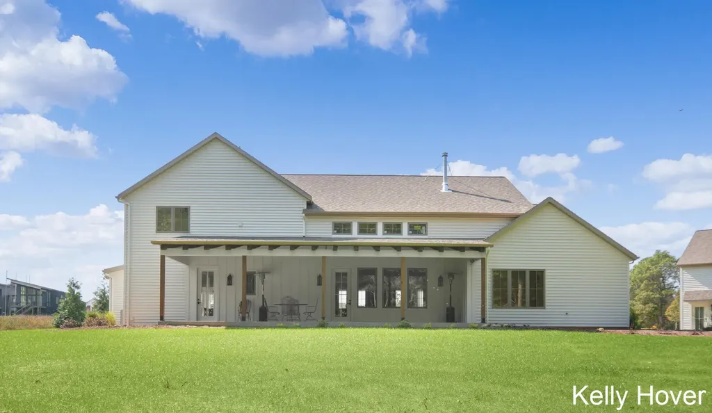 402 Ottogan Hills Court Jamestown Charter Township MI 49323