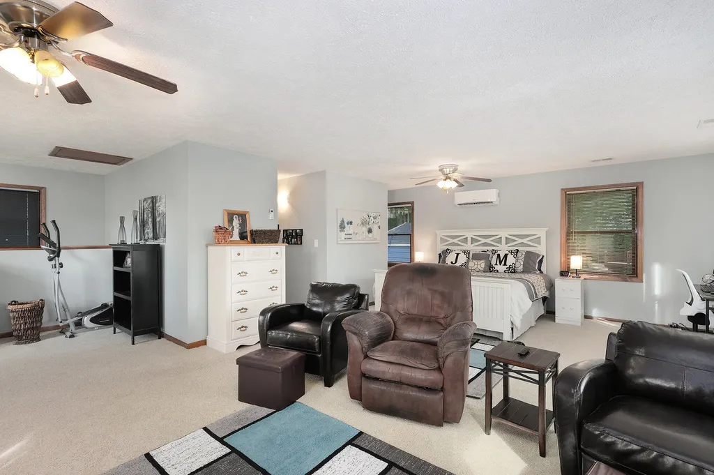 6271 10th Street Cedar Creek Township MI 49457