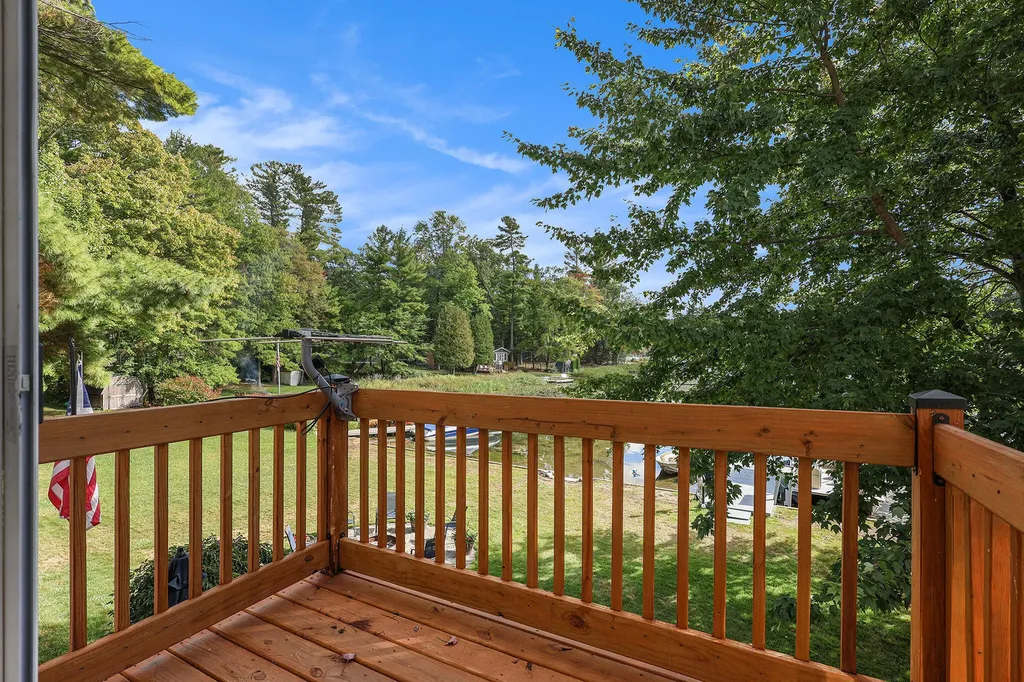 6271 10th Street Cedar Creek Township MI 49457