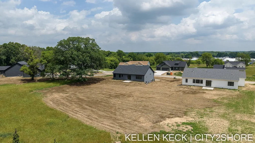 11339 Bancroft Way SE Bowne Township MI 49302