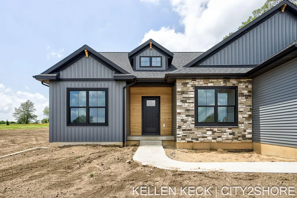 11339 Bancroft Way SE Bowne Township MI 49302