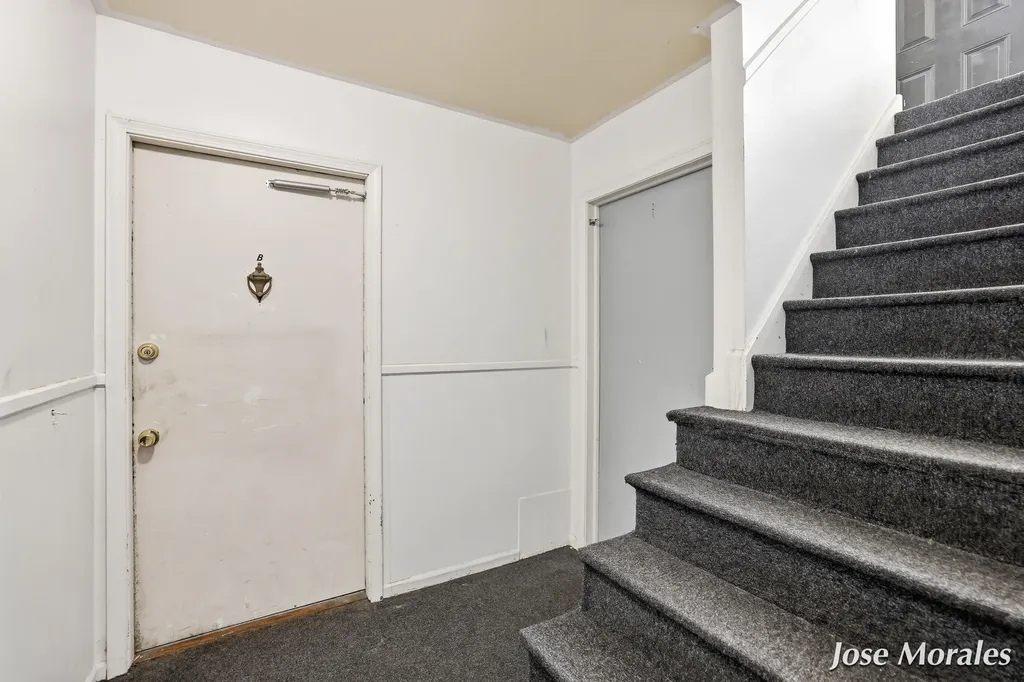 1833 Prairie Parkway SW Wyoming City MI 49519