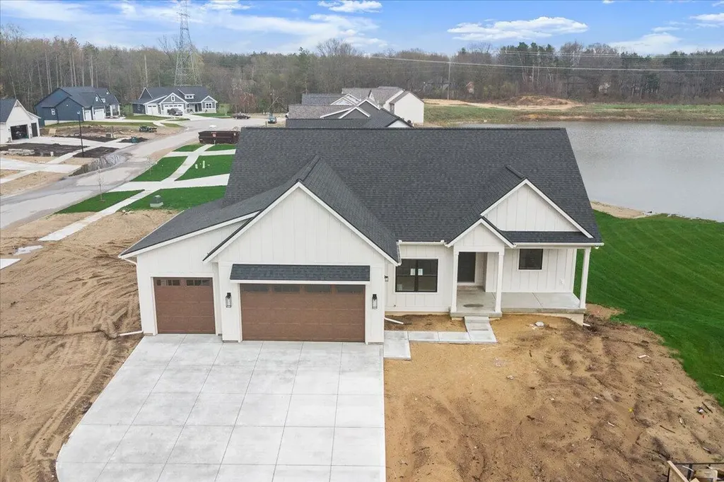 4736 Lexem Drive Georgetown Charter Township MI 49426