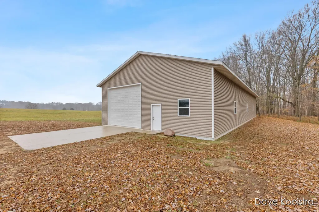 3905 Sunset View Leighton Township MI 49348