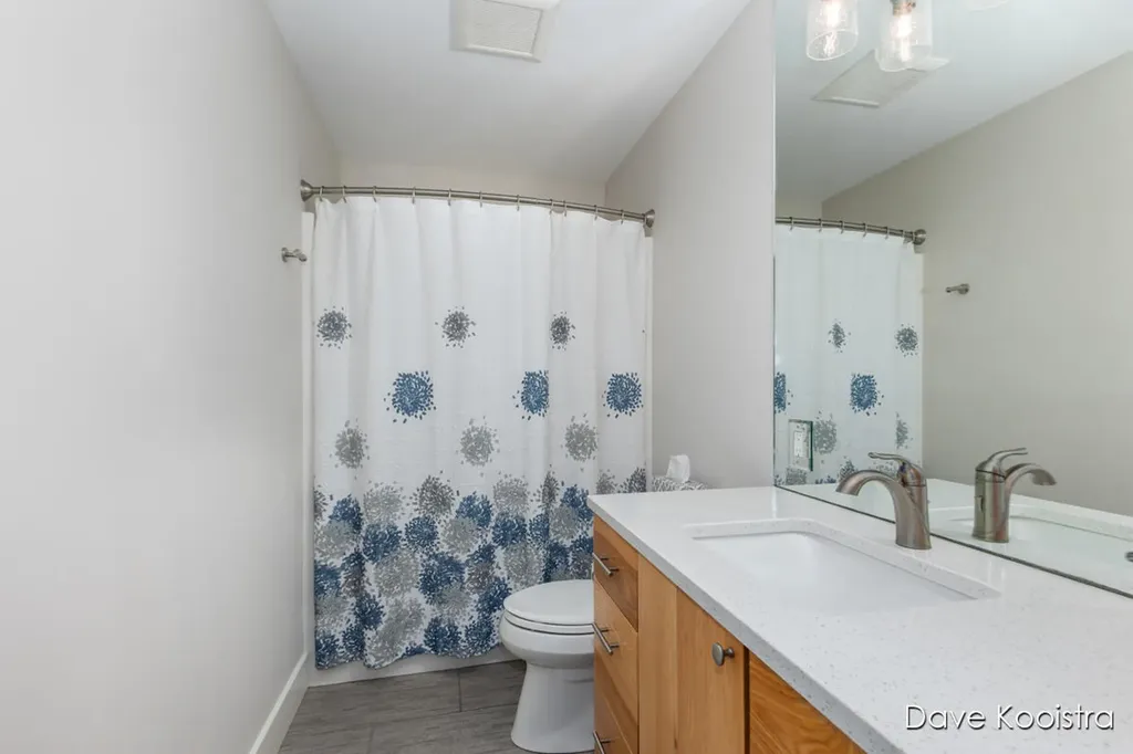 3905 Sunset View Leighton Township MI 49348
