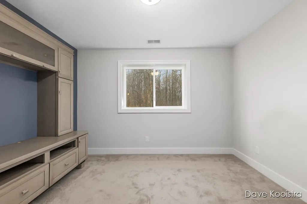 3905 Sunset View Leighton Township MI 49348