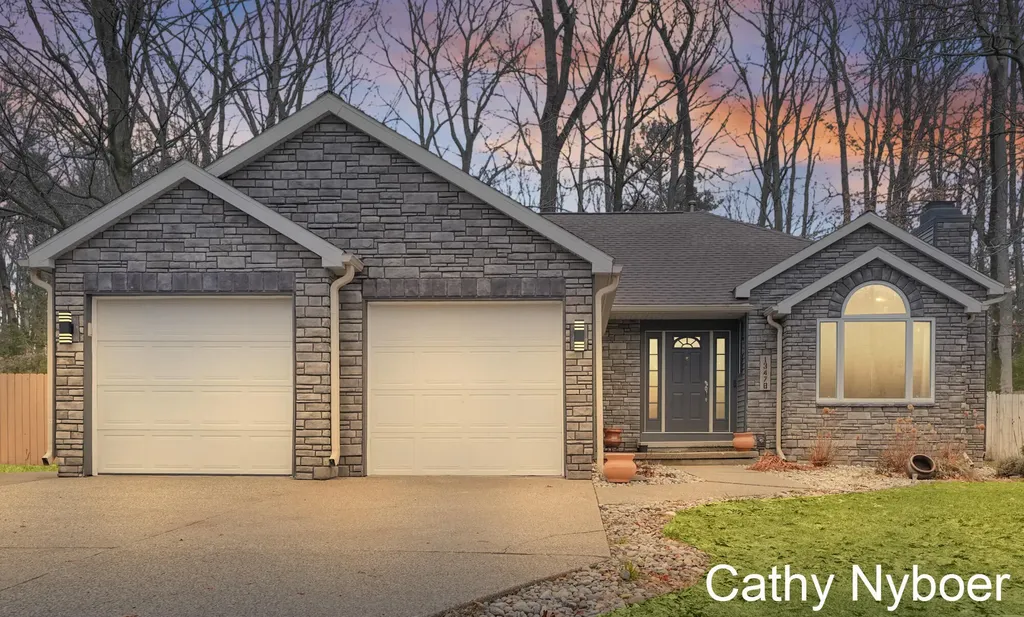 13478 Lakeshore Avenue Grand Haven Charter Township MI 49417