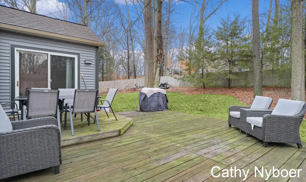 13478 Lakeshore Avenue Grand Haven Charter Township MI 49417