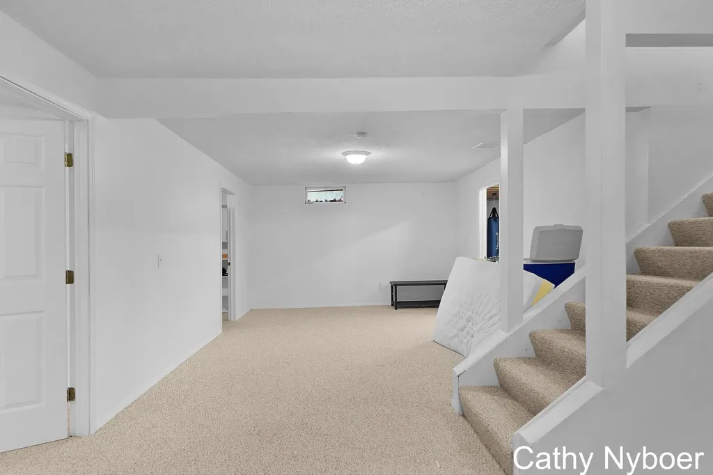 13478 Lakeshore Avenue Grand Haven Charter Township MI 49417