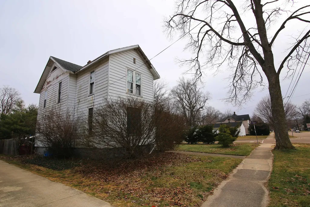 503 East Street Three Rivers City MI 49093