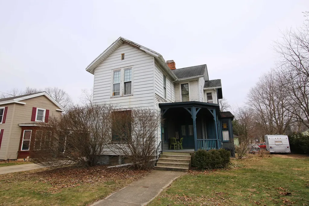 503 East Street Three Rivers City MI 49093