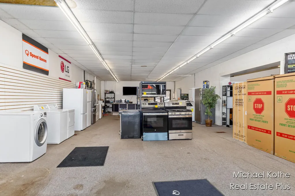 130 W State Street Hastings City MI 49058